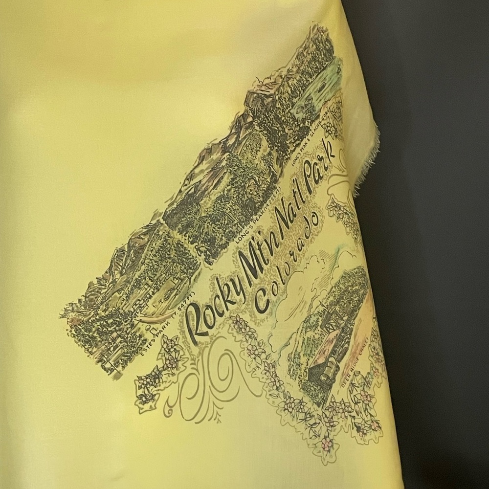 Vintage Rocky Mountain Park Souvenir Cotton Scarf 26 In Excellent Condition - Picture 3 of 9